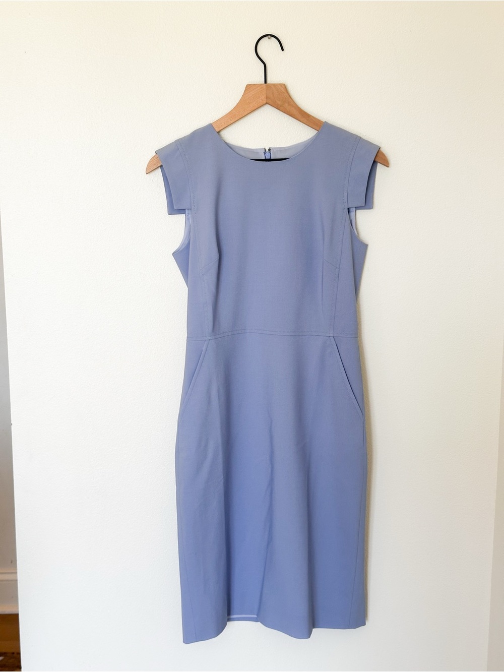 J. Crew 365 Resume Classic Knee Length Sheath Wool Light Blue Dress Size 2